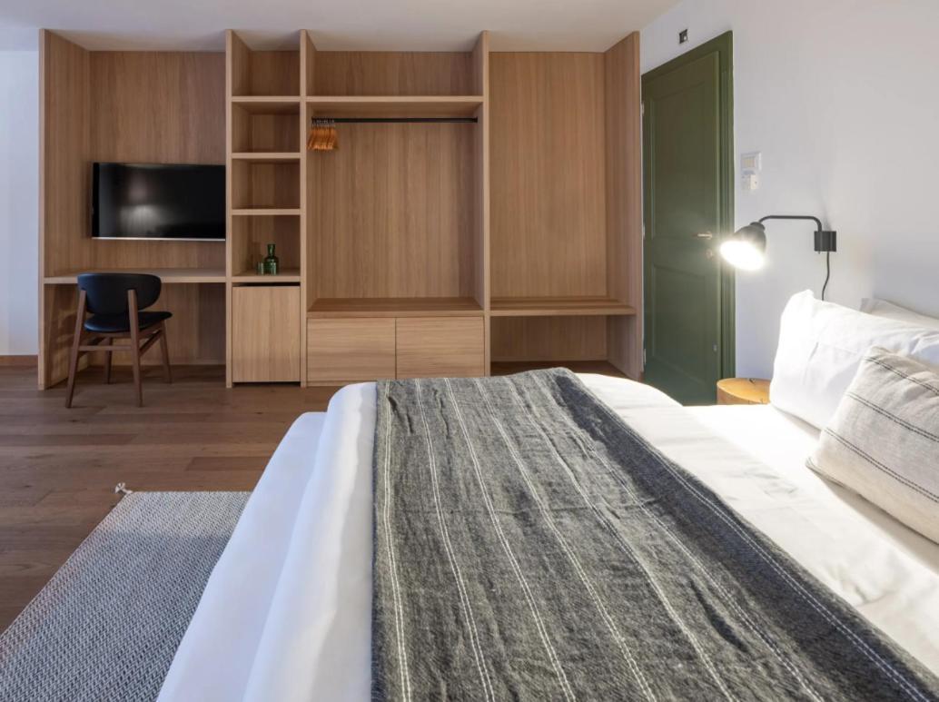 Hotel Bad Waldbrunn Монгуэльфо Экстерьер фото
