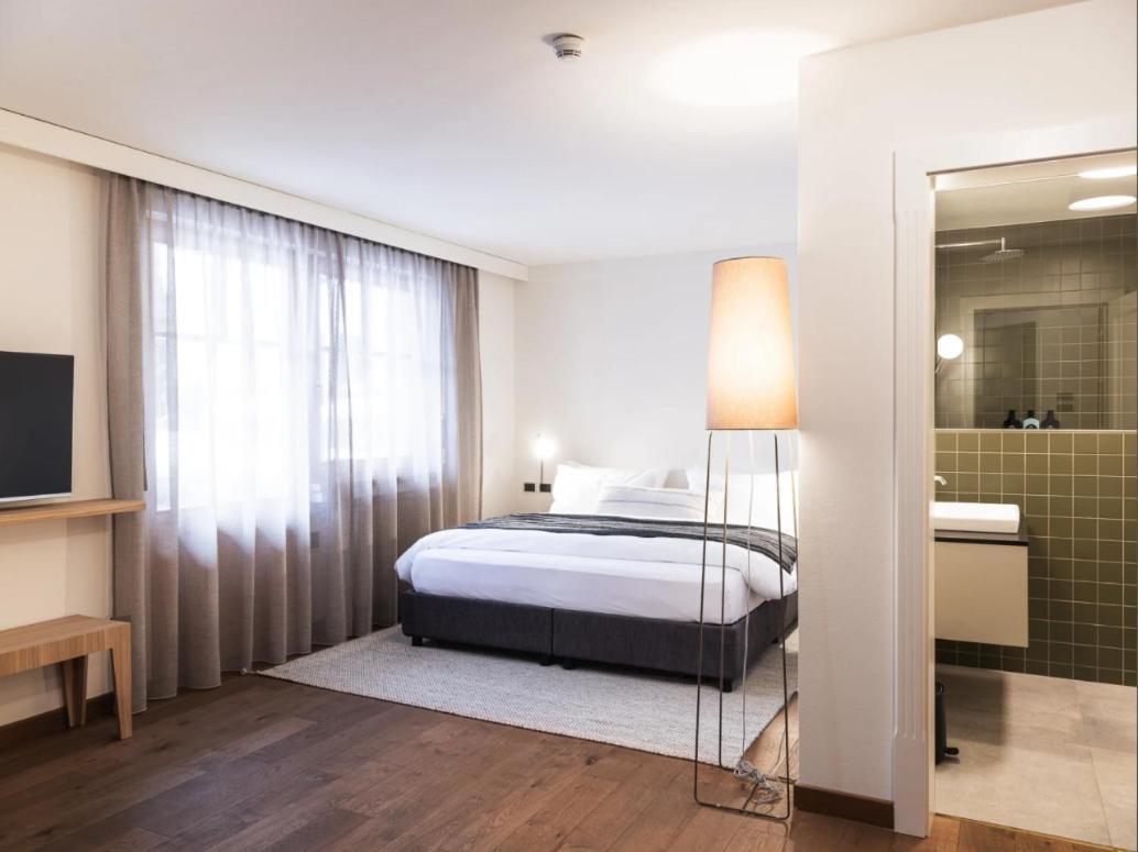 Hotel Bad Waldbrunn Монгуэльфо Экстерьер фото