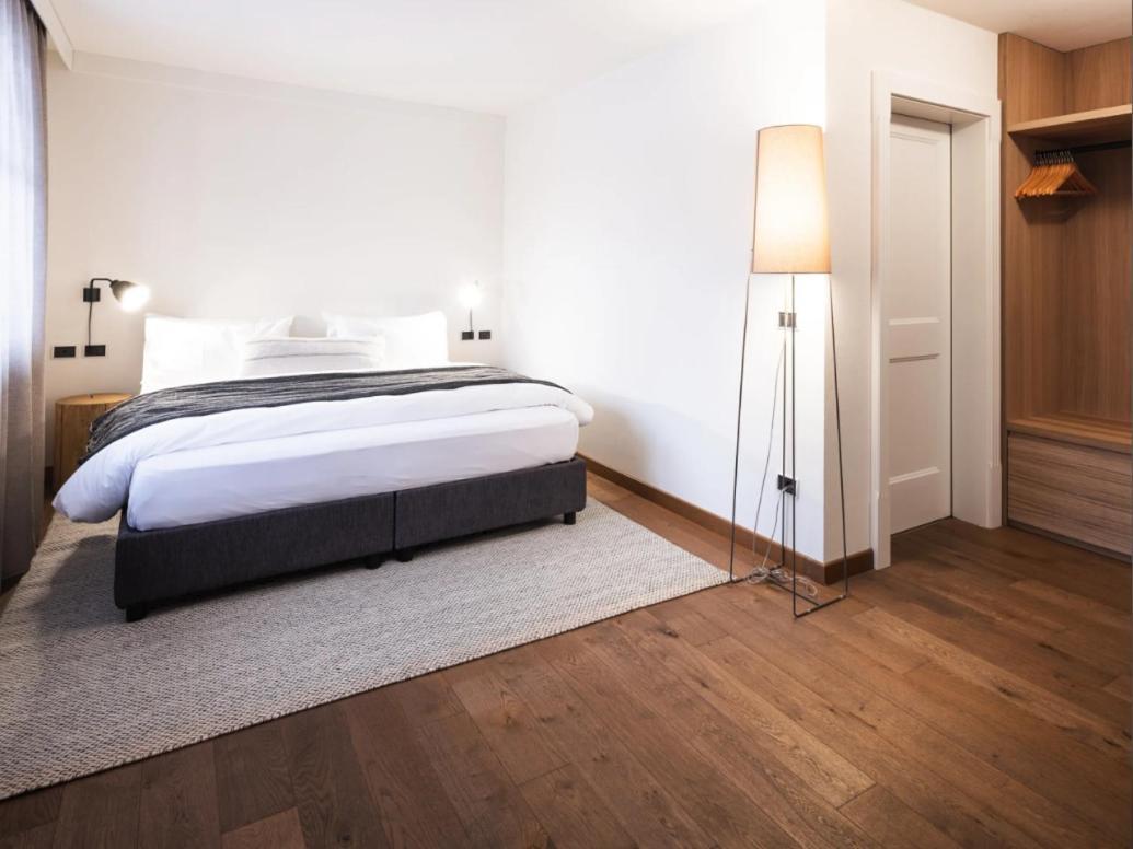 Hotel Bad Waldbrunn Монгуэльфо Экстерьер фото