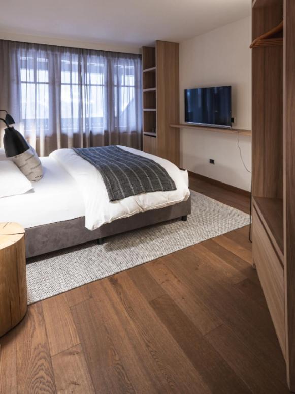 Hotel Bad Waldbrunn Монгуэльфо Экстерьер фото