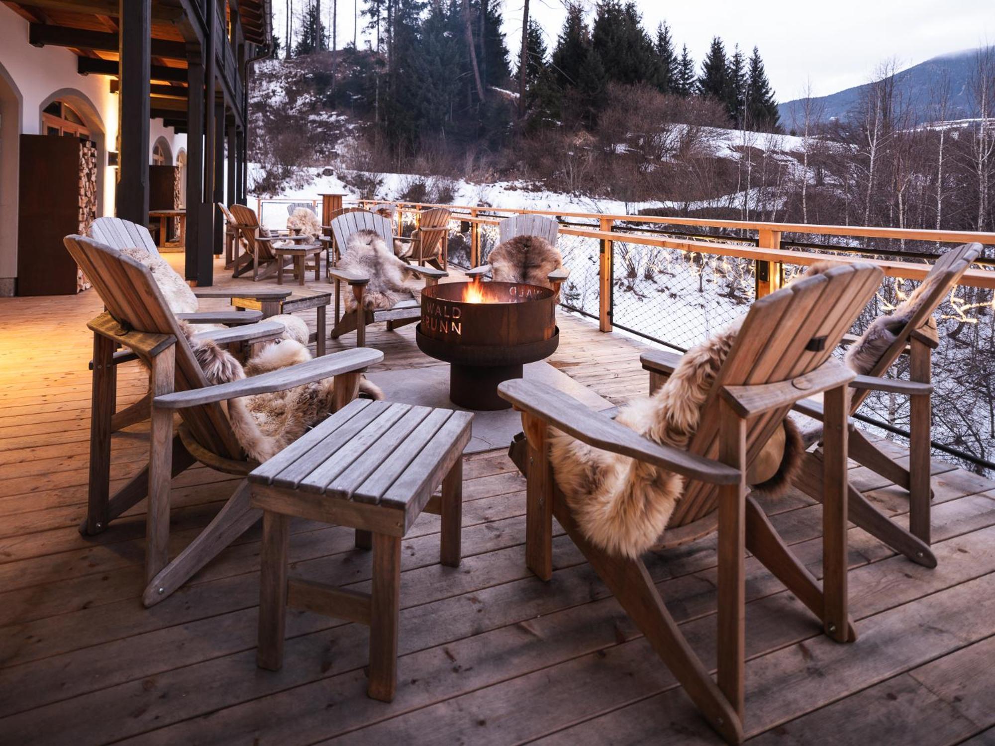 Hotel Bad Waldbrunn Монгуэльфо Экстерьер фото