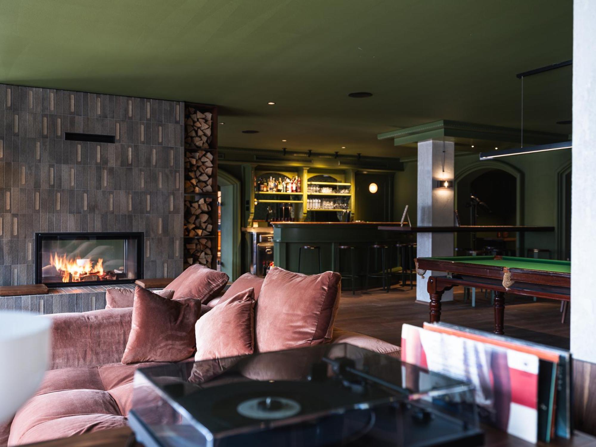 Hotel Bad Waldbrunn Монгуэльфо Экстерьер фото